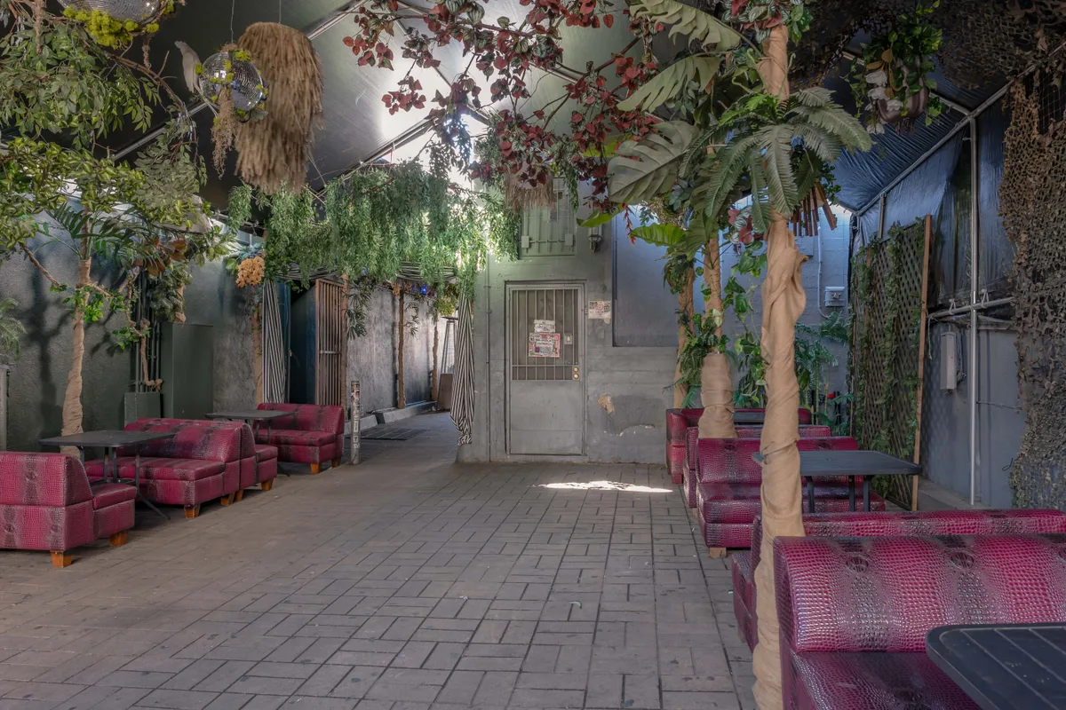 Versatile Venue with Captivating Ambiance, 743 sqm, private event, pop-up rental in Los Angeles