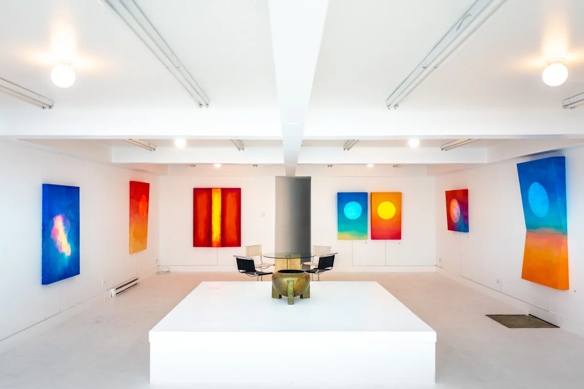 Versatile White Box Gallery for Events on Park Avenue, 186 sqm, art exhibition, pop-up rental in Montréal