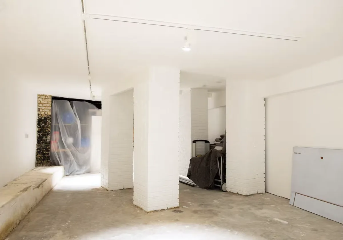 Versatile White Box Space in Shoreditch, 149 sqm, pop up store in London, third interior view
