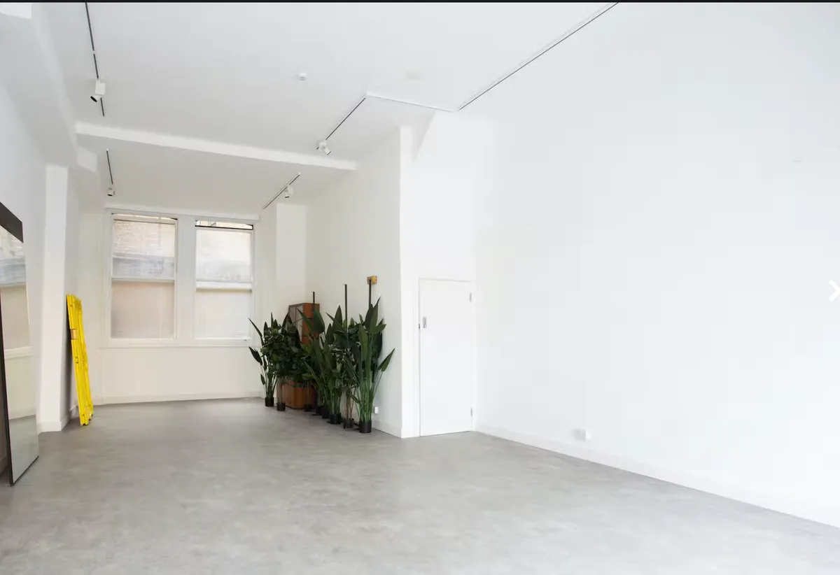 Versatile White Box Space in Shoreditch, 149 sqm, pop up store in London, additional interior view