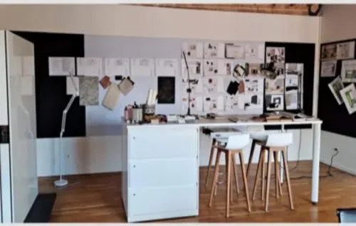 Vibrant Fulton Market Studio in Chicago — 4