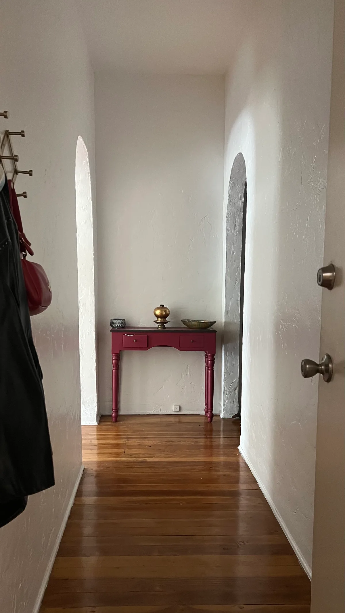 Vintage 1920s Apartment for Photoshoots and Filming, 93 sqm, photo shoot, pop-up rental in West Hollywood, interior view