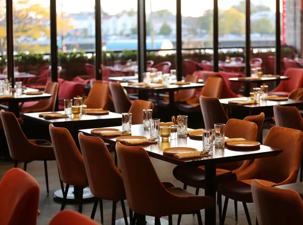 Waterfront Event Space with Mediterranean Cuisine in Brooklyn, 279 sqm, corporate event, pop-up rental, interior view