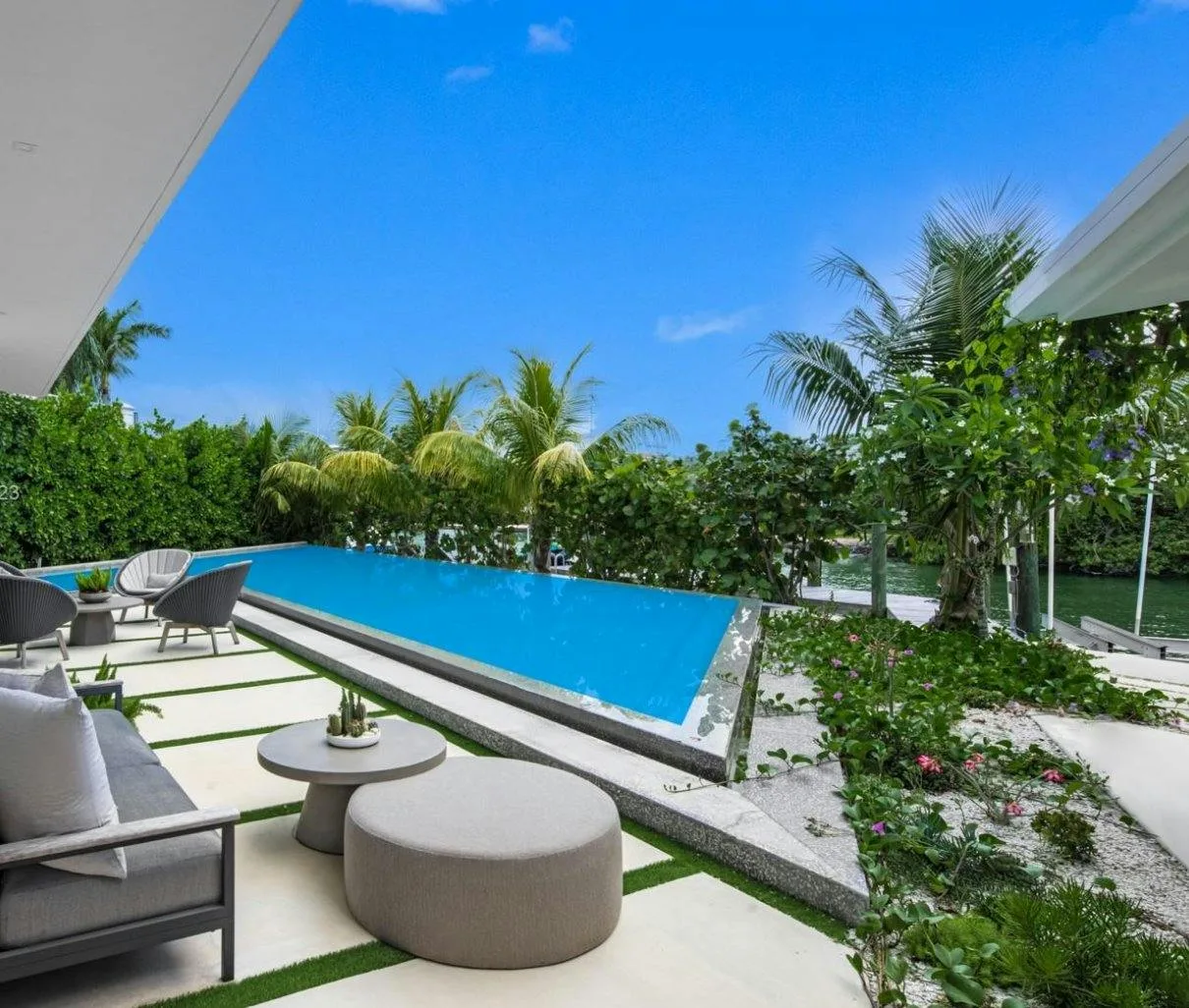 Waterfront Production Space in Miami Beach — 3