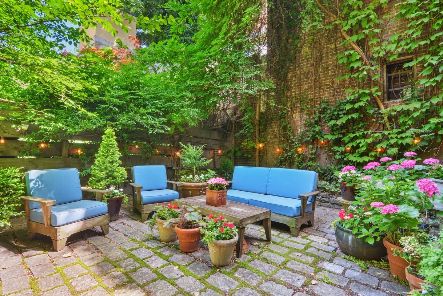 West Village Garden Oasis in New York — 2