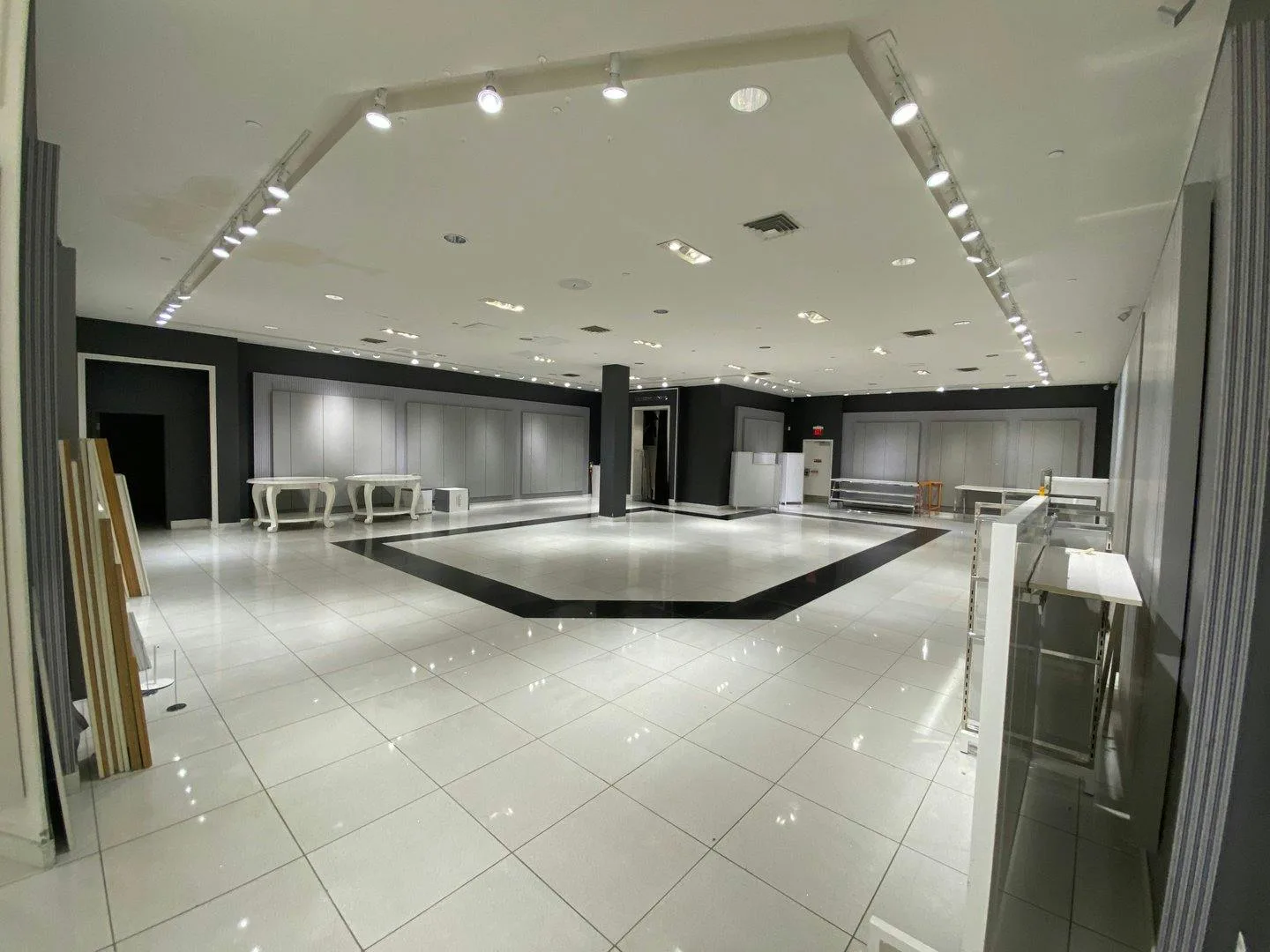 White-Box Boutique in Rowland Heights