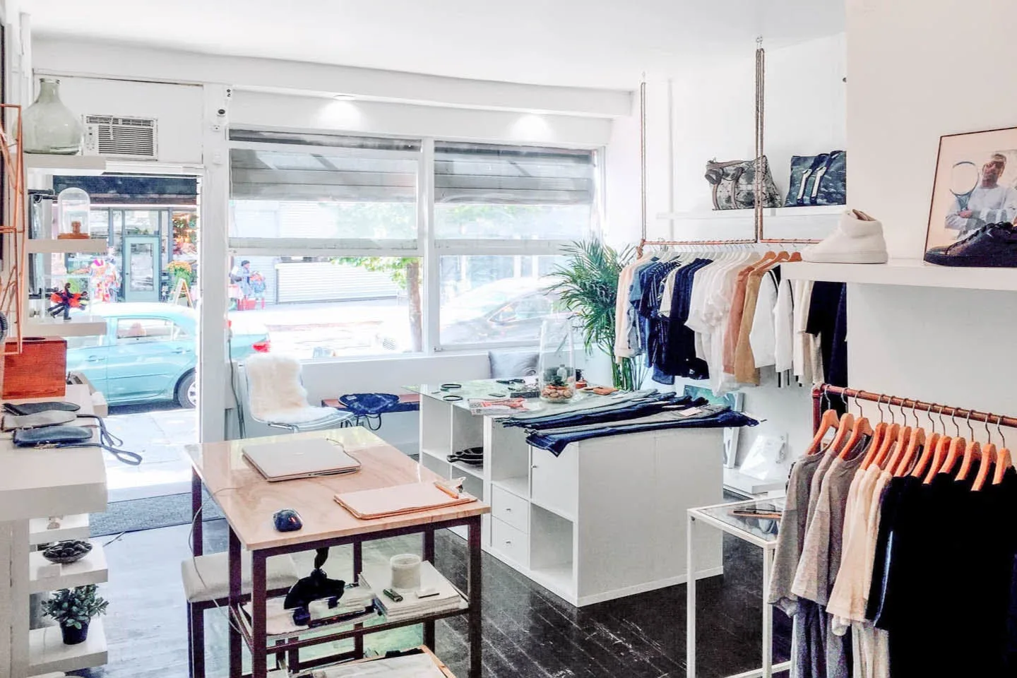White-Box Boutique Space in Bedford-Stuyvesant — 2