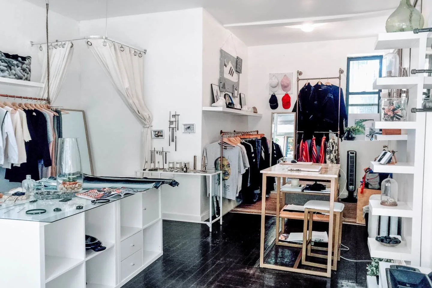 White-Box Boutique Space in Bedford-Stuyvesant — 3