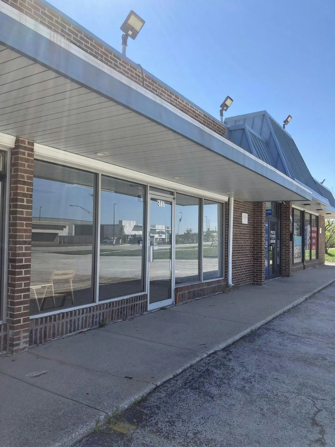 White Box Mall Space in Westmont, Illinois — 3