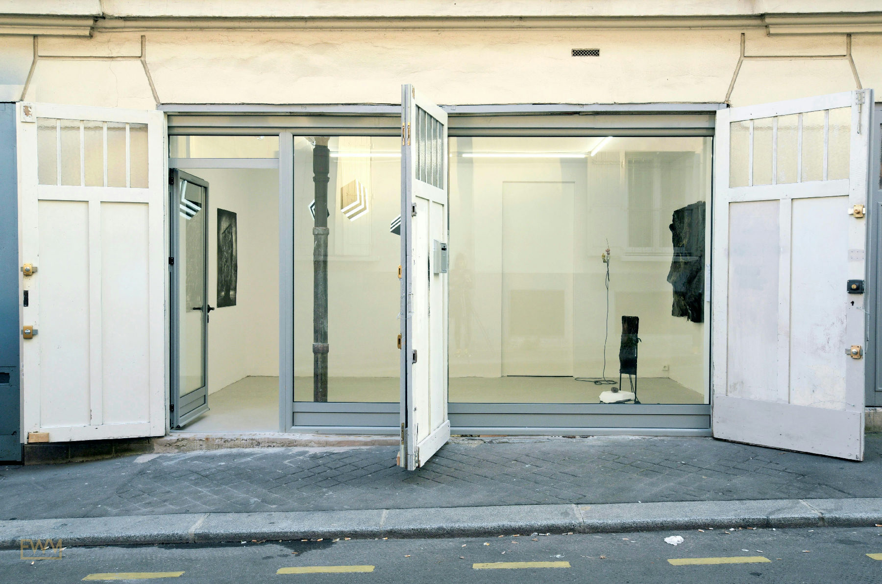 White Cube Gallery in Belleville-Menilmontant, Paris, 25 sqm, art exhibition, pop-up rental