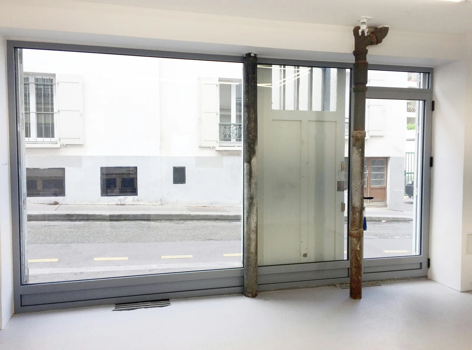 White Cube Gallery in Belleville-Menilmontant, Paris — 2