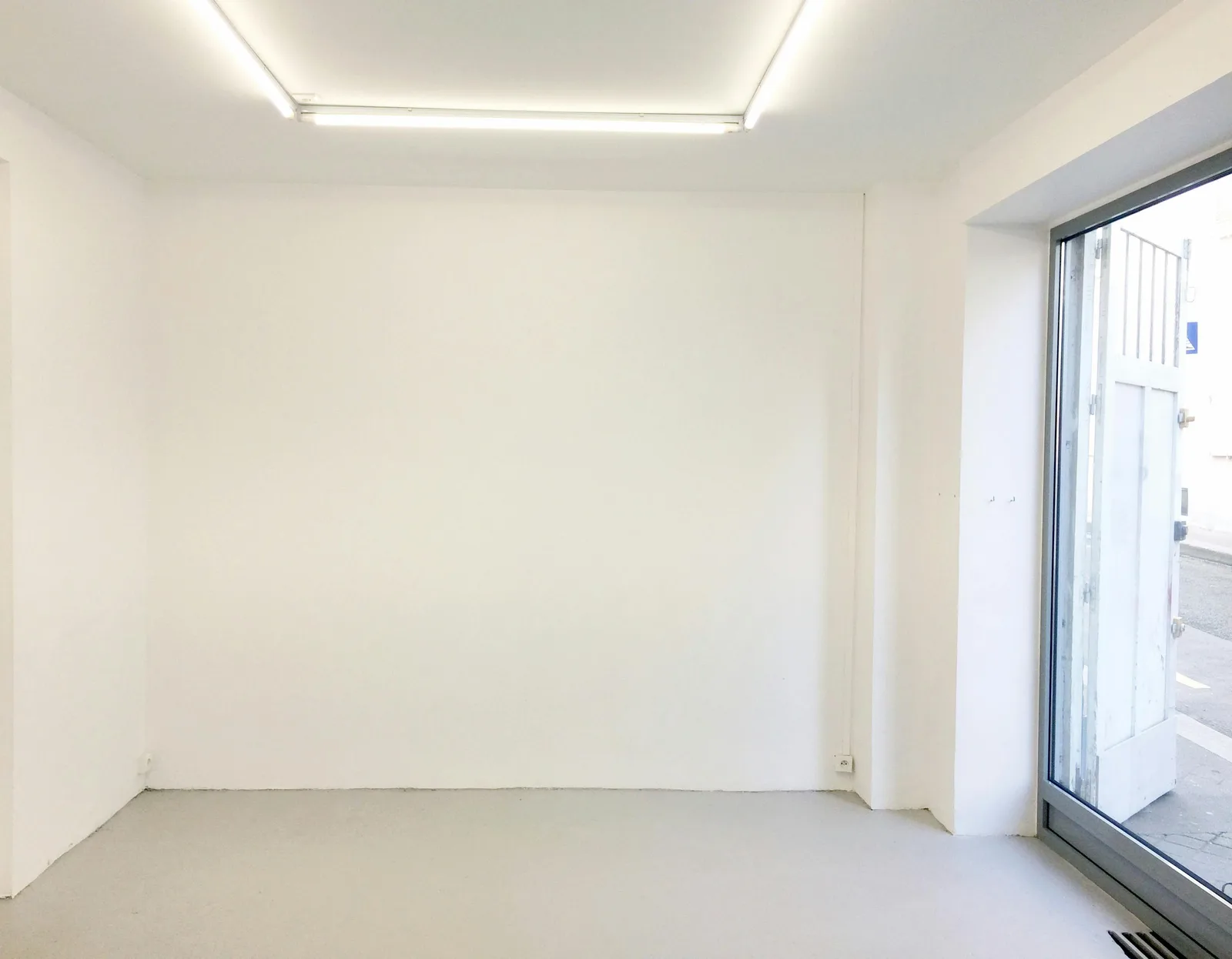 White Cube Gallery in Belleville-Menilmontant, Paris — 5
