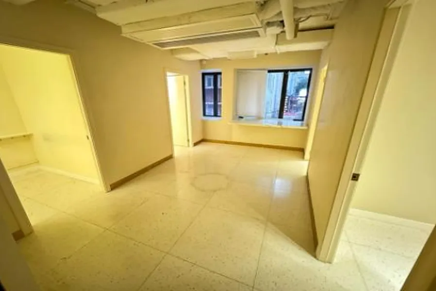 Whole Floor Space Suitable for Wellness Center, 147 sqm, retail activation, pop-up rental in Hong Kong, second interior view